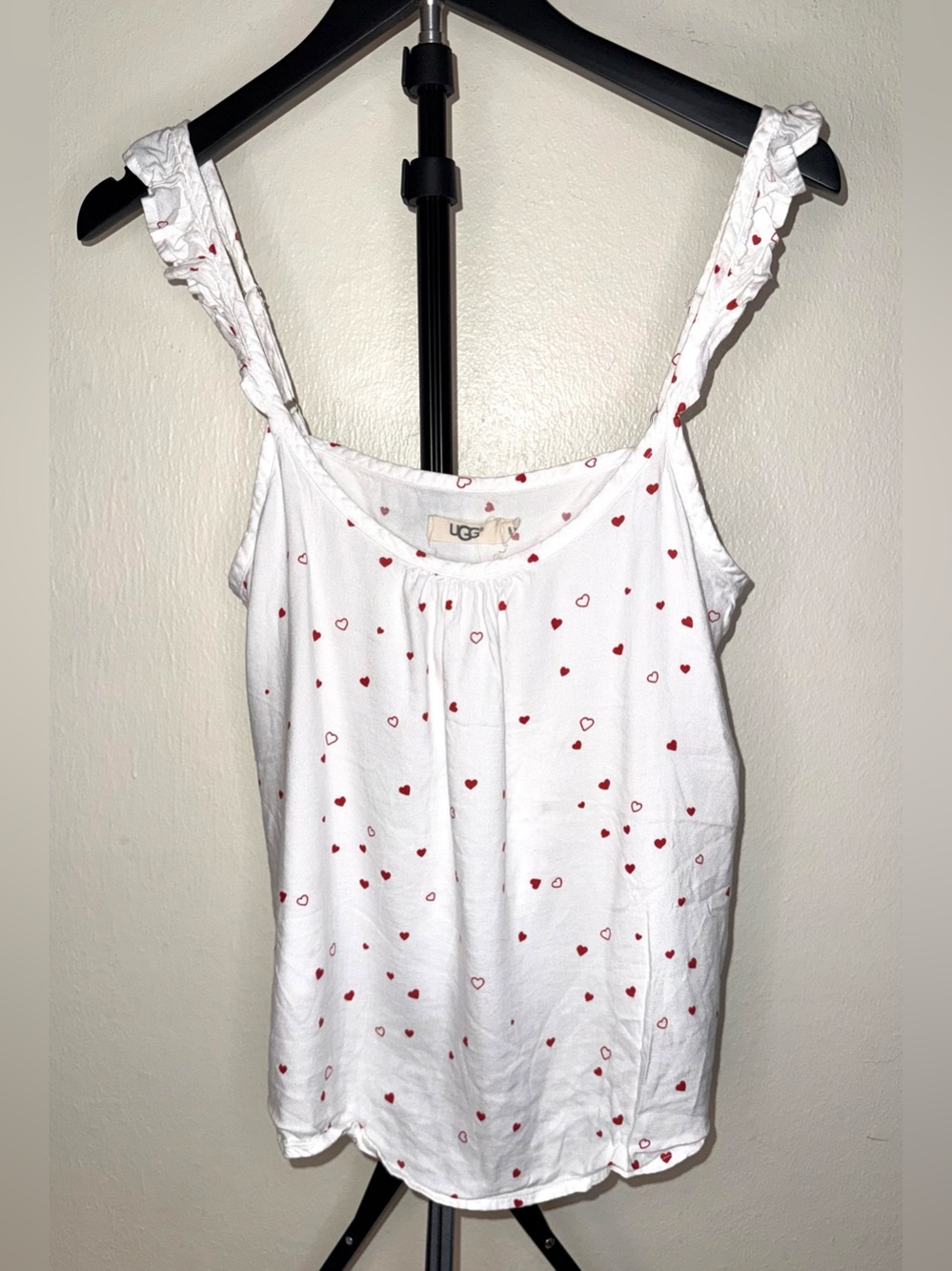 UGG White Tank Top with Red Heart Print, women size M